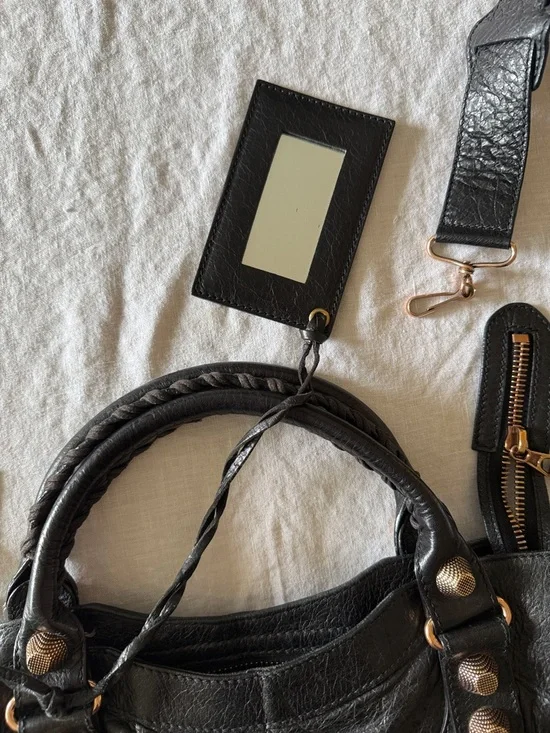 Balenciaga Giant 21 Rose Gold Hardware Black City Shoulder Bag. Rare - Picture 8 of 13